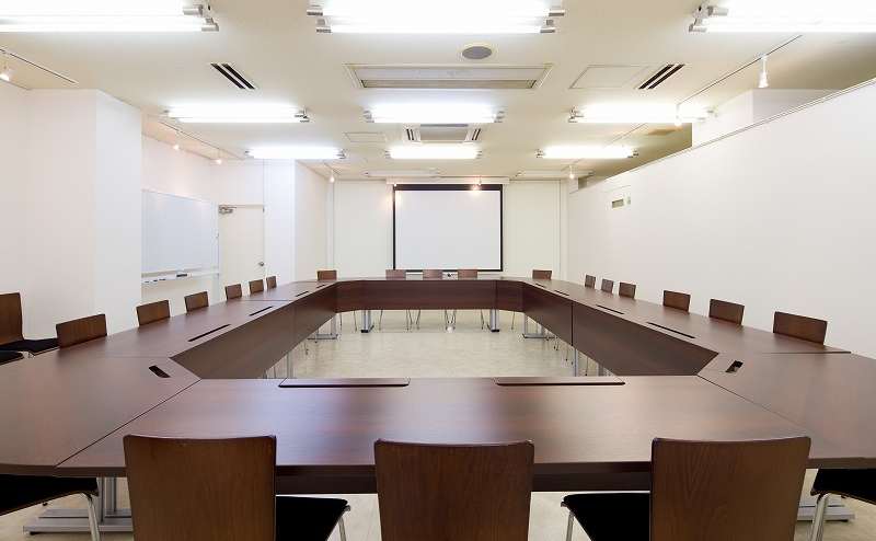なんばカルチャービル 5階会議室
