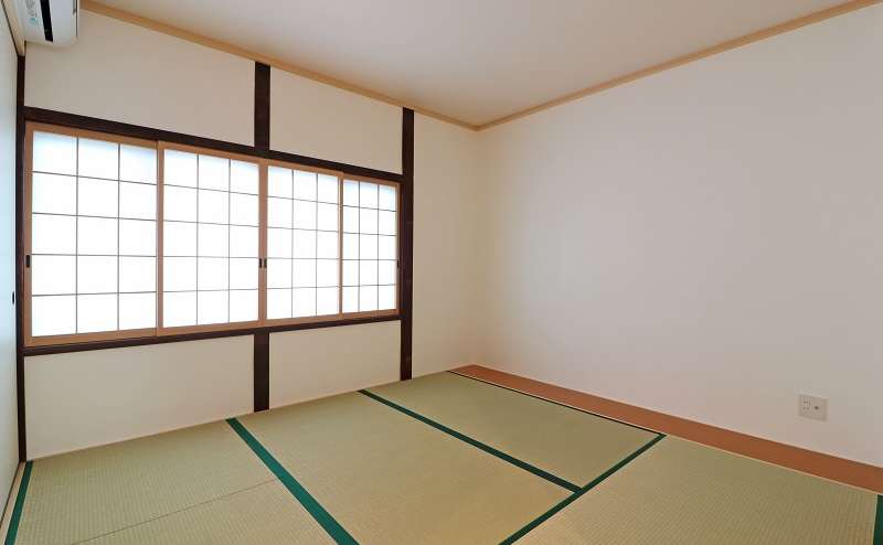 2F和室。こちらも自然光がしっかり入る和室です。