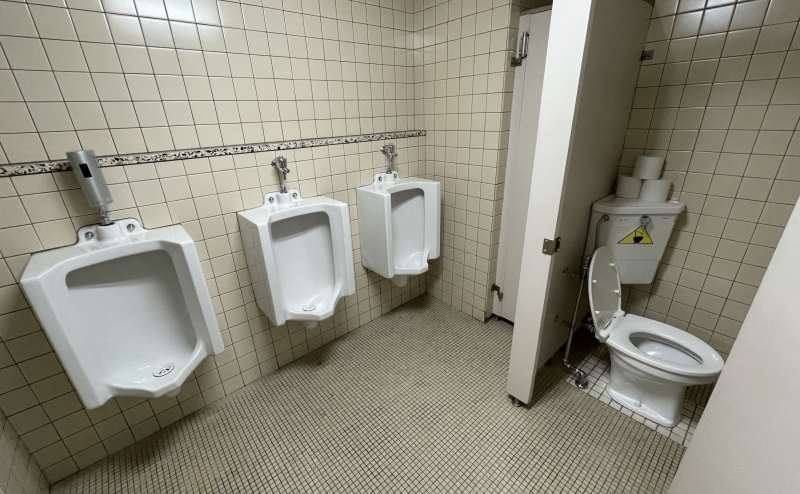 【7階男性トイレ】