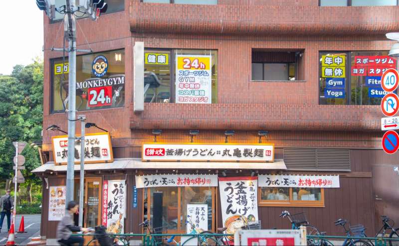 【新宿御苑前】エリア内最大の広さ！マシンも使い放題！　MONKEYGYM レンタルジムのアクセス3