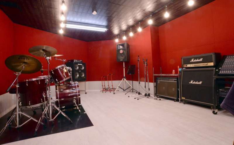 演奏・パフォーマンスで利用できるレンタルスペースまとめ