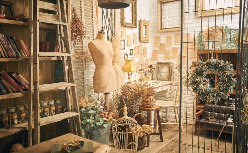 東京 葛飾区 お花茶屋 アンティーク家具や小物が充実のレンタル撮影スタジオ Studio Art8(スタジオアートエイト)