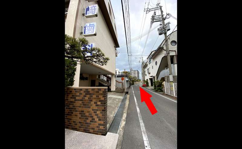 【尾崎駅3分?】LEDライト完備?30㎡?4人並びで広々?完全個室！ダンスの自主練習に最適 大型鏡4枚のアクセス5