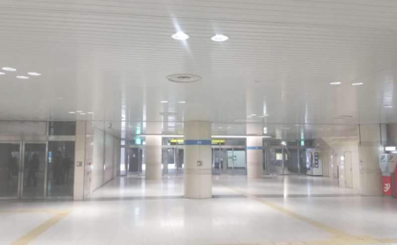 JR難波駅　大阪メトロ難波駅　近鉄大阪難波駅　リラクサロンスペース　アンシャンテのアクセス2